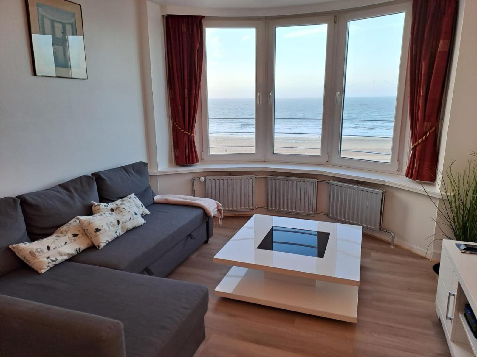 Appartement Met Prachtig Zicht Op Zee Ostenda Zewnętrze zdjęcie
